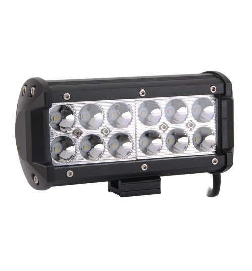 V06-36W: Barra Led Reta 17cm / 6,6" 36 Watts p/ Quadriciclos, Off Road, veículos 4X4 e Tratores