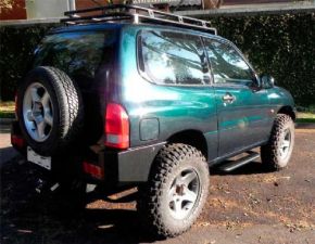SGV-18D: Para-Choque Traseiro Granvitara Até 2003 com calço na carroceria 2"